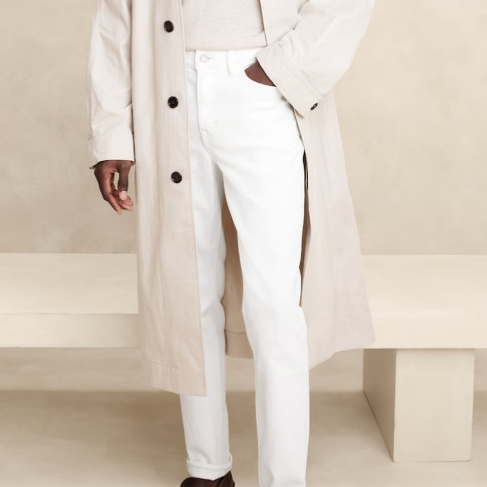 Banana Republic Slim Traveler Jean